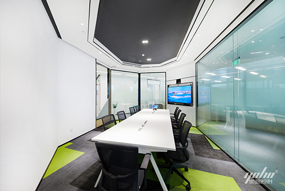 午夜AV免费观看公司